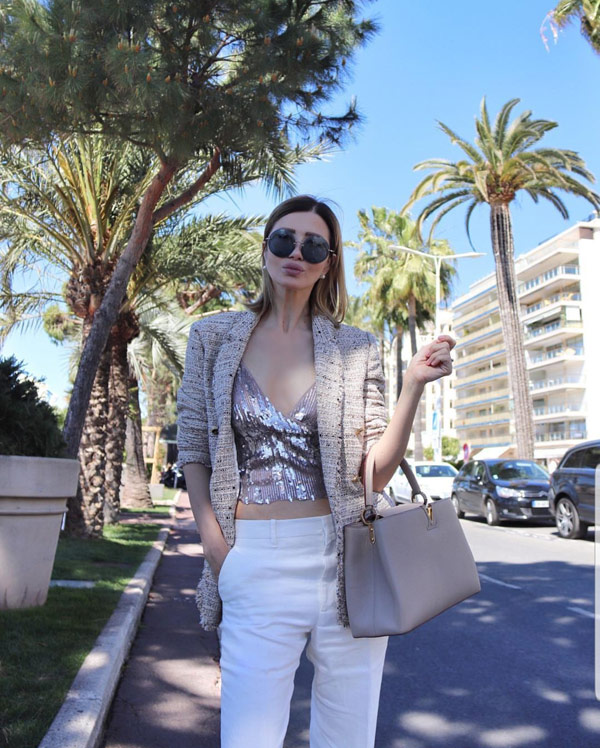 Fashionista U50 vẫn hot nhờ gu thời trang chất chơi