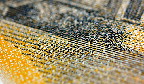 Australia in 46 triệu tờ tiền sai chính tả