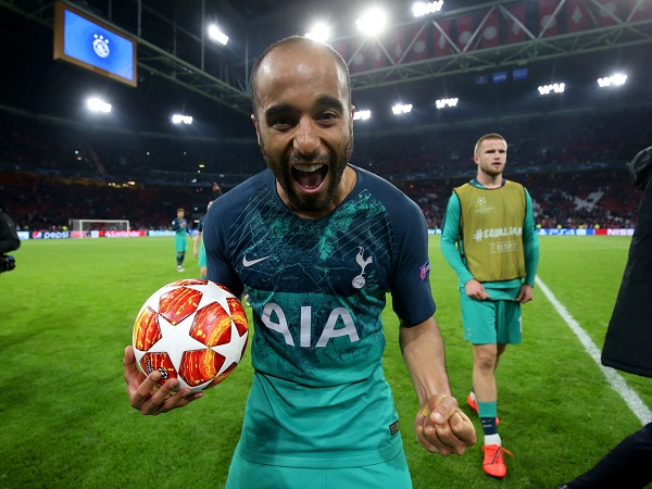 Lucas Moura đi vào lịch sử Champions League sau cú hattrick siêu đẳng vào lưới Ajax