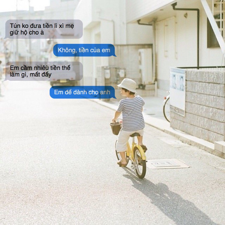 Có 1 kiểu người thân là anh chị lớn trong nhà nhưng thường xuyên được em út cho tiền, cưng chiều như bảo bối