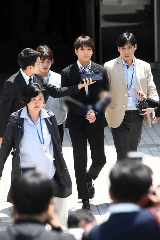 Sau Jung Joon Young, đến lượt thành viên thứ hai trong nhóm chat tình dục Choi Jong Hoon chính thức bị bắt