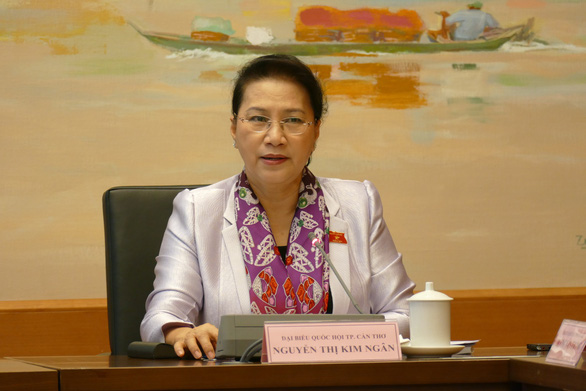 Phó chủ tịch Quốc hội: Lái xe uống rượu bia phải nạo vét sông Tô Lịch