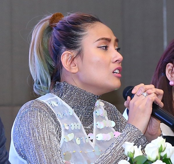 Lật mặt những màn tuyên bố giải nghệ đẫm nước mắt của sao Việt và sự thật sau đó là...nuốt lời