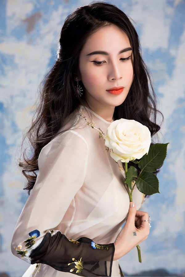 Lật mặt những màn tuyên bố giải nghệ đẫm nước mắt của sao Việt và sự thật sau đó là...nuốt lời