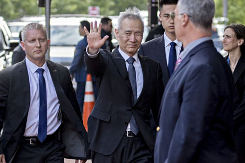 Mỹ tăng gấp đôi thuế với hàng Trung Quốc từ hôm nay