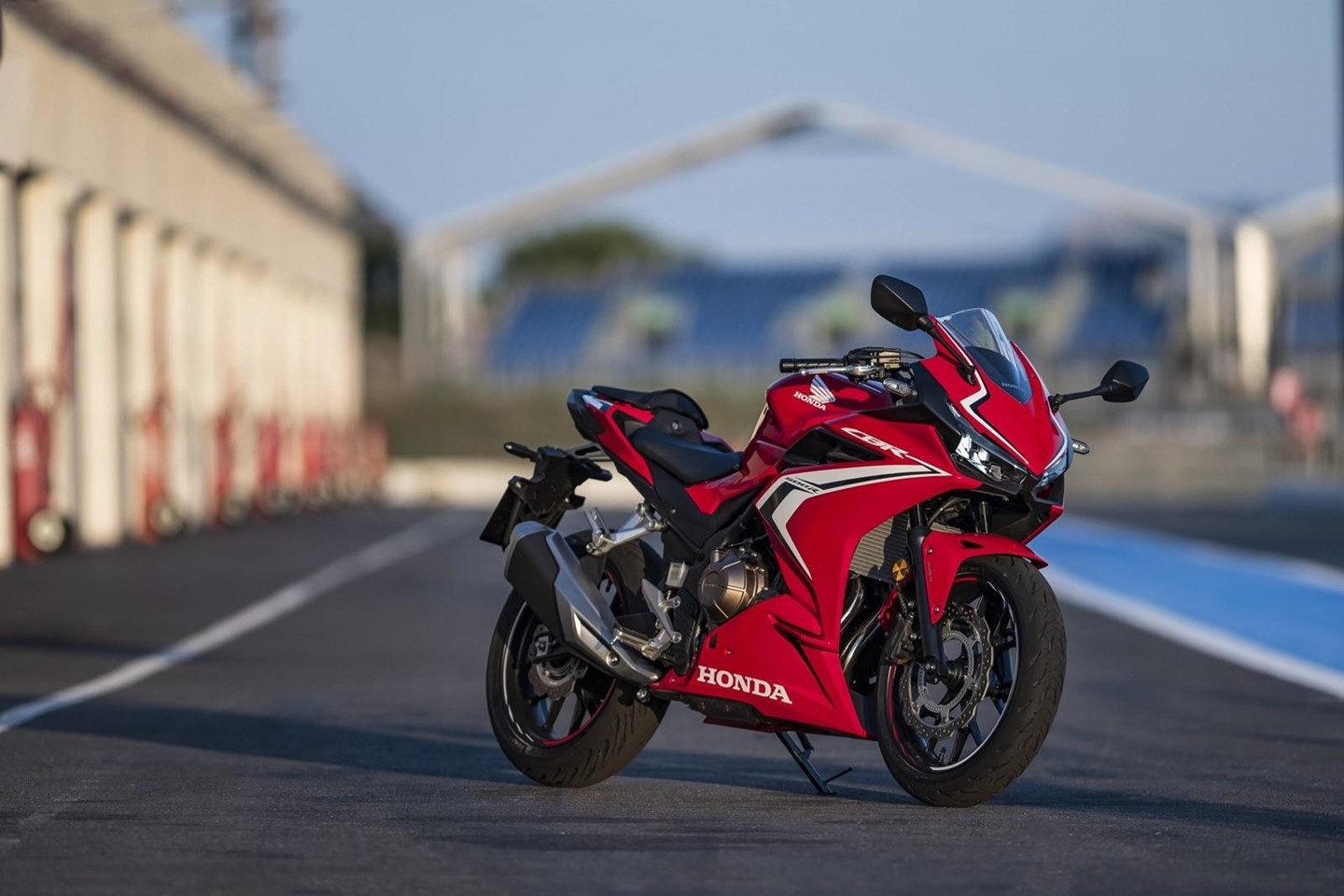 10 mẫu sportbike tốt nhất năm 2019, Ducati V4 R đứng đầu
