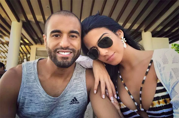 Cô vợ xinh nhưng nhát của người hùng Tottenham