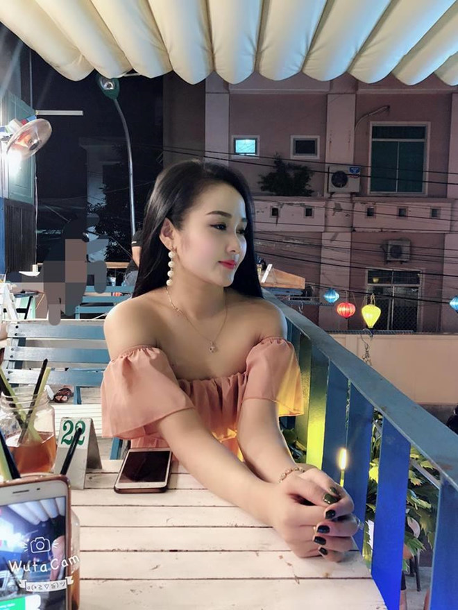 Nàng WAG Việt nào chuộng phong cách ăn mặc sexy, quyến rũ?