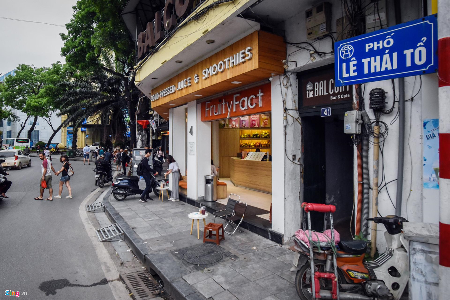 Điểm mặt những tuyến phố Hà Nội có giá đắt ngang New York, Paris