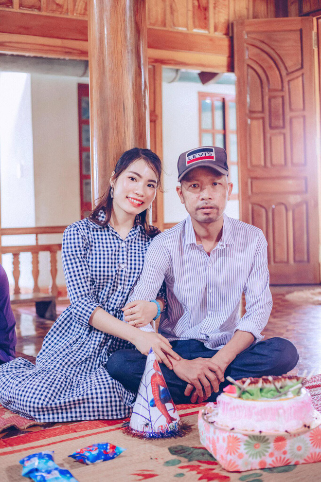 Nghẹn ngào câu chuyện cô gái cưới gấp để hoàn thành tâm nguyện của người bố ung thư: Đám cưới mà không có bố thì không còn ý nghĩa