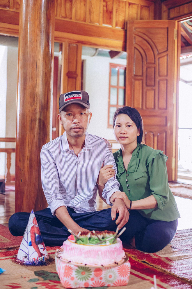 Nghẹn ngào câu chuyện cô gái cưới gấp để hoàn thành tâm nguyện của người bố ung thư: Đám cưới mà không có bố thì không còn ý nghĩa