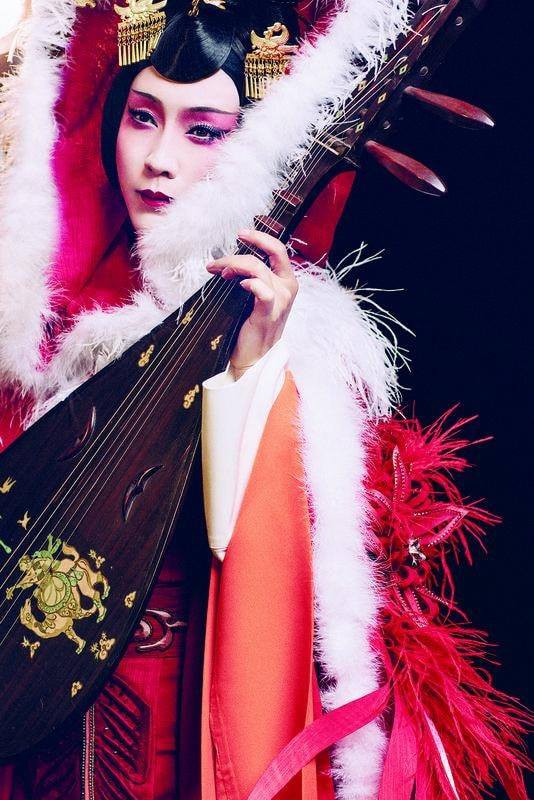 Nam danh ca xinh đẹp chuyên đóng vai đại mỹ nhân: Là quốc bảo Trung Quốc nhưng đau khổ đi tu vì bị phụ tình