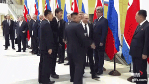 Hội nghị Nga Triều: Ông Kim Jong Un mắc lỗi trang phục, đội ngũ ngoại giao tối sầm mặt