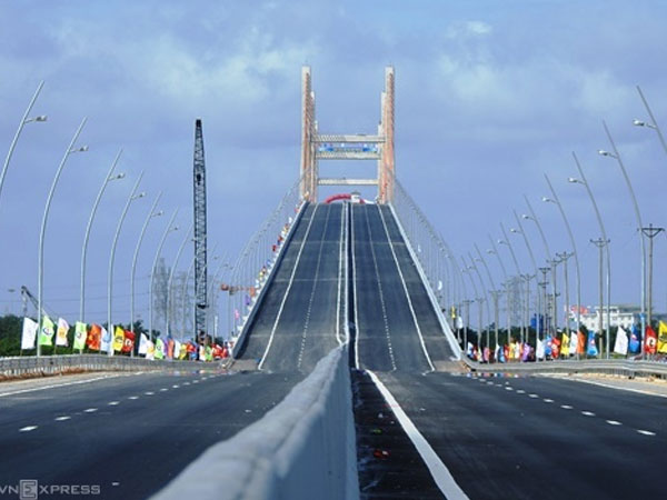 Kiểm toán Nhà nước kiến nghị giảm gần 2,5 năm thu phí cầu Bạch Đằng