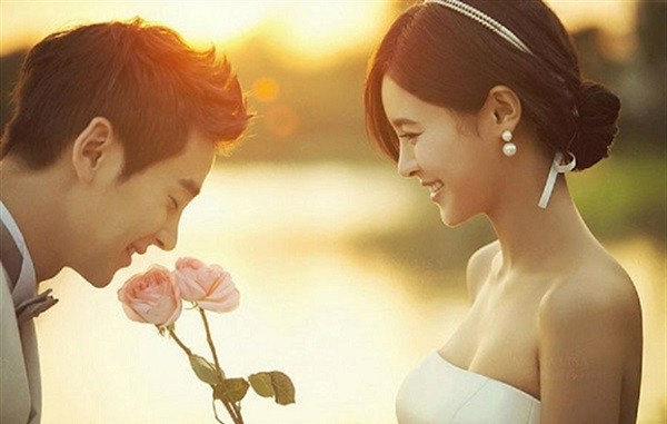 Có ai ngờ đúng trong đám cưới của mình, tôi lại bị vị khách mời đứng tuổi giáng cho một đòn đau điếng