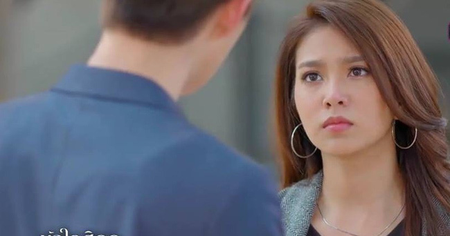 Phát hiện lá thư bí mật trong túi áo mẹ chồng, cách xử lí quân tử của vợ khiến chồng ngả mũ thán phục