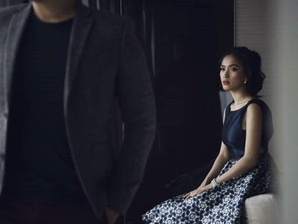 Phát hiện lá thư bí mật trong túi áo mẹ chồng, cách xử lí quân tử của vợ khiến chồng ngả mũ thán phục