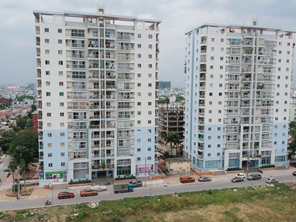 Đầu nậu nhà ở xã hội hoành hành thu lời bất chính, người nghèo khóc ròng