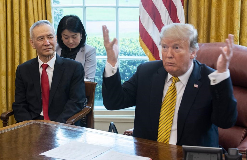 Trừng phạt Trung Quốc là con cờ của TT Trump cho bầu cử 2020