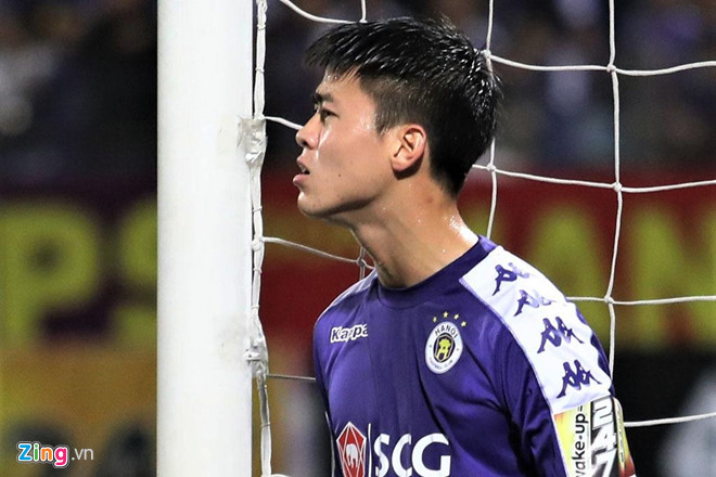 Duy Mạnh chấn thương nghỉ 3 tuần, vẫn còn cơ hội dự Kings Cup