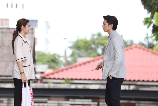 Chồng tự tay quay cảnh nóng của mình với cô thư ký cực quyến rũ nhưng kết quả cuối mới thật bất ngờ