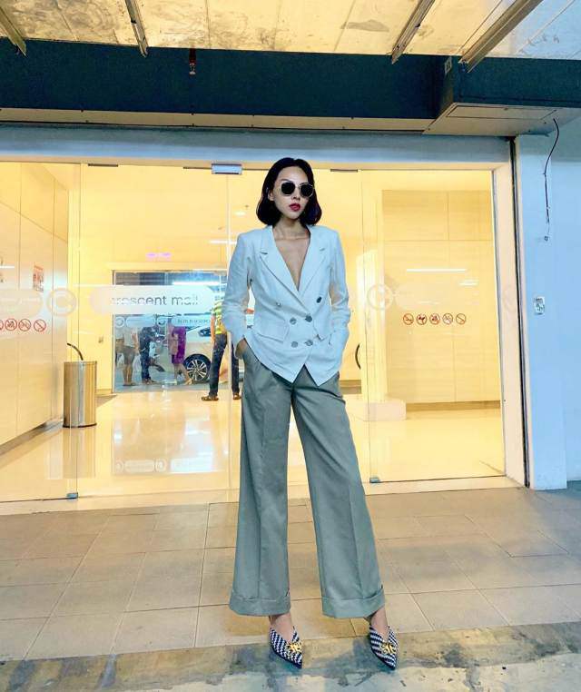 Không chỉ bốc lửa với bikini, người tình Kỳ Duyên còn mặc đẹp loại đồ này khiến fan mê đắm