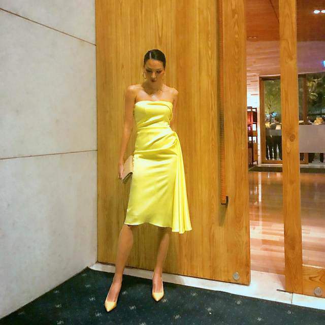 Không chỉ bốc lửa với bikini, người tình Kỳ Duyên còn mặc đẹp loại đồ này khiến fan mê đắm