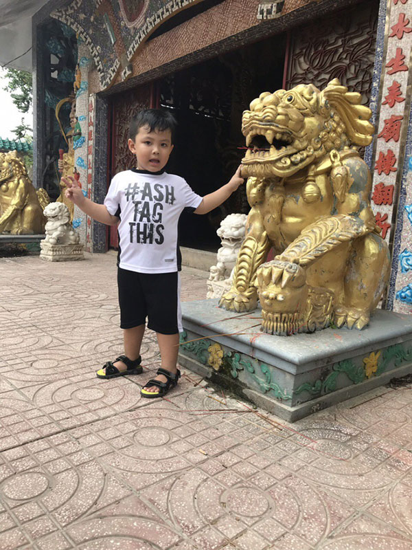 Bị nhiễm trùng máu và suy thận nặng, cô gái 26 tuổi rơi vào tình trạng nguy kịch, cộng đồng kêu gọi giúp đỡ