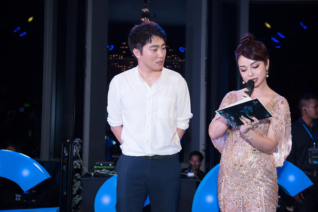 Jennifer Phạm lộ thân hình đẫy đà sau khi ngất xỉu tại sự kiện gần đây