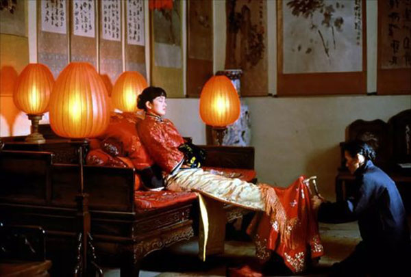 Báo Trung khen phim nghệ thuật Việt Nam Người Vợ Ba chơi lớn so với phim của Châu Tấn và Trương Nghệ Mưu