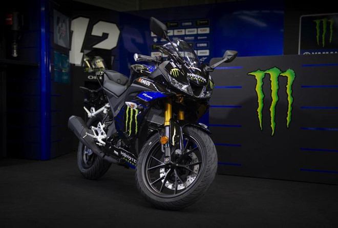 Yamaha YZF-R15 có thêm phiên bản Monster Energy MotoGP 2019