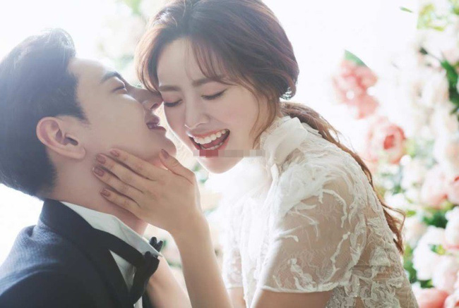 Cuộc hôn nhân hoàn hảo bỗng nhiên rơi xuống vực thẳm chỉ sau 1 tin nhắn