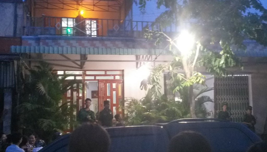 Bắt đối tượng nghi vận chuyển 57kg ma túy đá và 20 bánh heroin