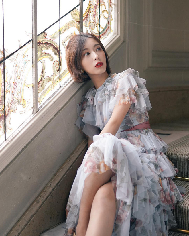 Khi bạn muốn trông thật nữ tính và mọi khuyết điểm vóc dáng được giấu triệt để, hãy diện váy xếp tầng Khi bạn muốn trông thật nữ tính và mọi khuyết điểm vóc dáng được giấu triệt để, hãy diện váy xếp tầng