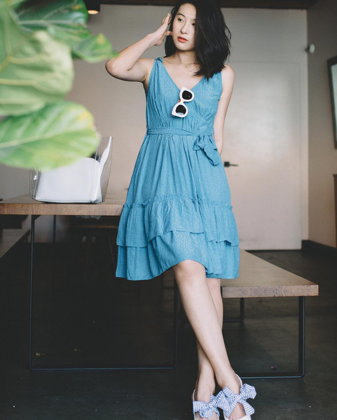 Khi bạn muốn trông thật nữ tính và mọi khuyết điểm vóc dáng được giấu triệt để, hãy diện váy xếp tầng Khi bạn muốn trông thật nữ tính và mọi khuyết điểm vóc dáng được giấu triệt để, hãy diện váy xếp tầng