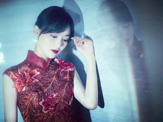 Sao Hoa ngữ - Người suýt tự tử, kẻ bỏ cả mẹ ruột vì quá lụy tình