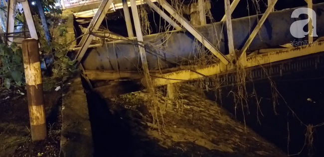 Hà Nội: Nữ tài xế taxi bị người đàn ông đâm gục trong xe rồi bỏ chạy, vẫn chưa xác định được nguyên nhân