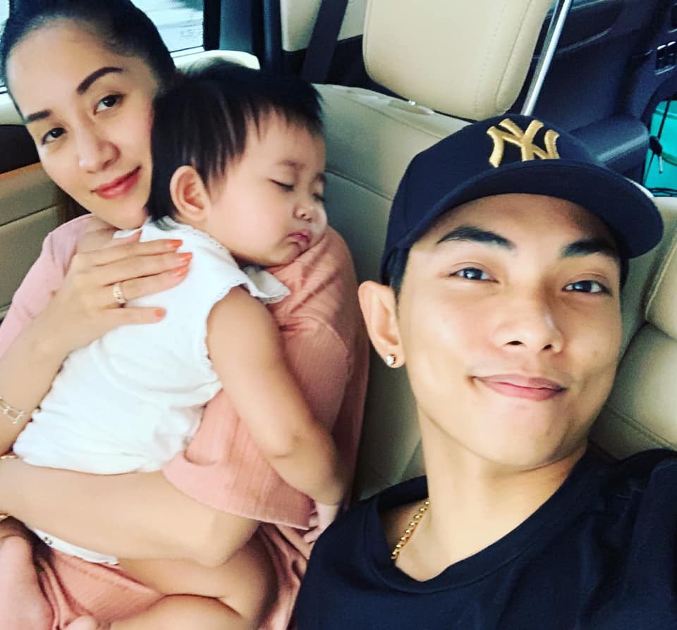 Đang có cuộc hôn nhân viên mãn với Phan Hiển, bỗng dưng Khánh Thi lại bị dân mạng bảo đáng thương vì lý do này Đang có cuộc hôn nhân viên mãn với Phan Hiển, bỗng dưng Khánh Thi lại bị dân mạng bảo đáng thương vì lý do này
