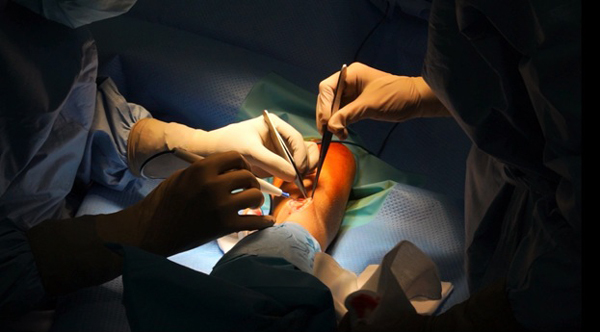 5 ngày tăng 15 kg, người đàn ông ở Sài Gòn nguy kịch