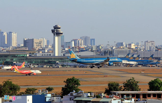 Các hãng muốn có thêm 61 máy bay, Cục Hàng không than quá tải