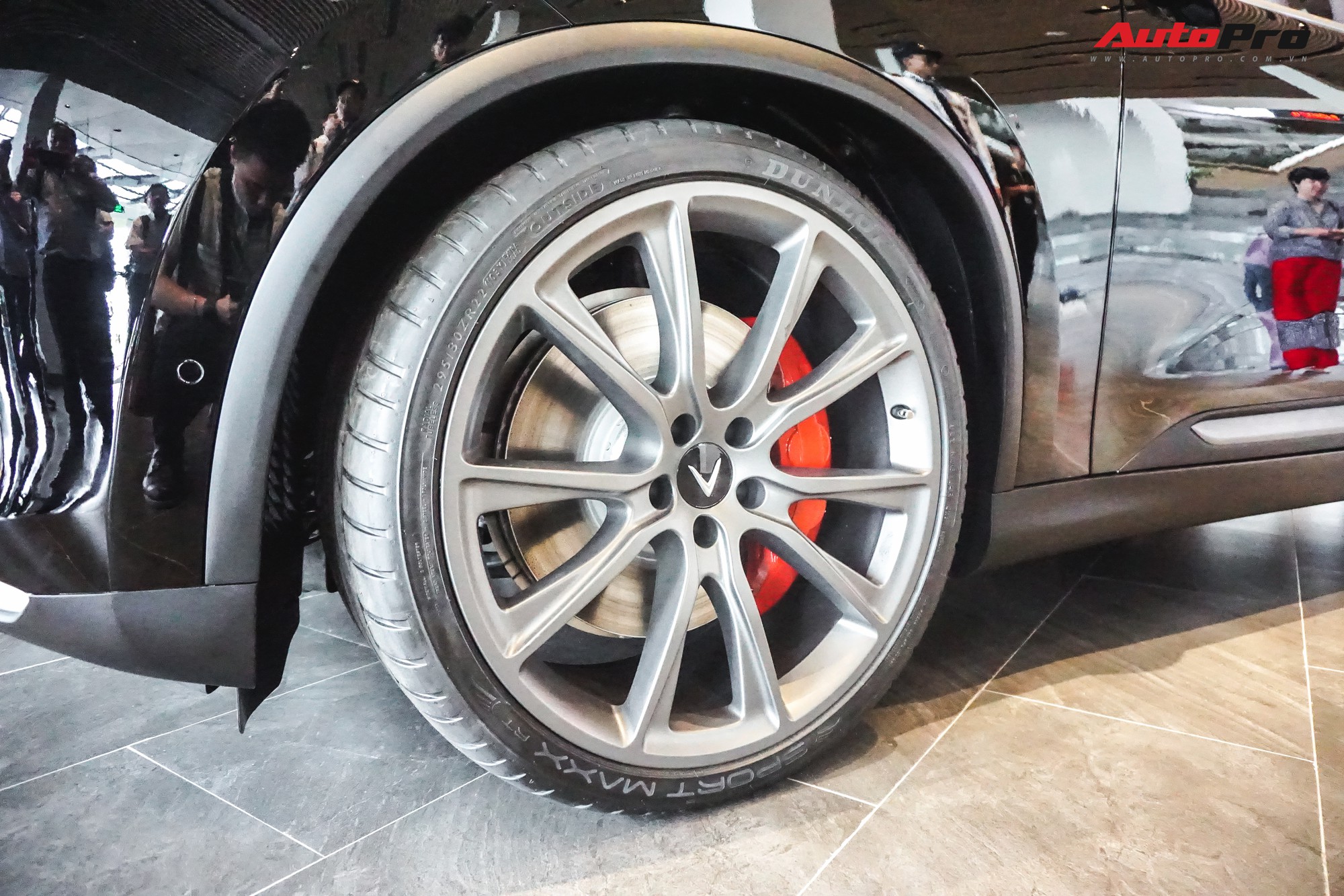 Khám phá chi tiết Lux V8 tại Hải Phòng - SUV mạnh nhất của VinFast không phải ai cũng mua được Khám phá chi tiết Lux V8 tại Hải Phòng - SUV mạnh nhất của VinFast không phải ai cũng mua được