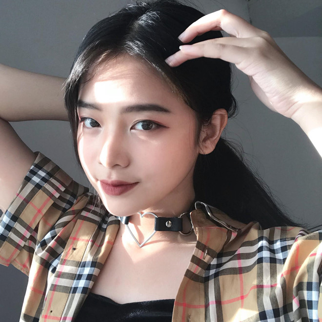 Những cô gái thu hút chú ý của dân mạng dù chỉ mặc đồng phục học sinh Những cô gái thu hút chú ý của dân mạng dù chỉ mặc đồng phục học sinh