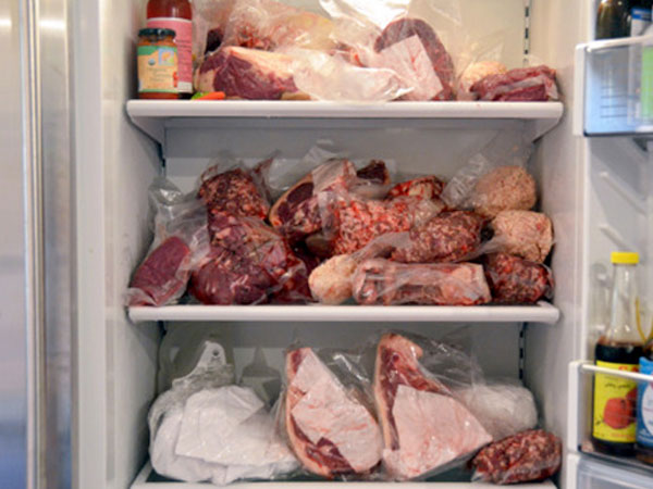 Việt Nam hứng dịch tả lợn chưa từng có, trữ thịt trong tủ lạnh được bao lâu?