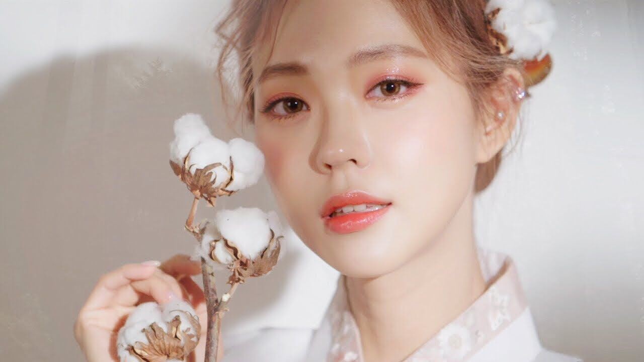 Xu hướng mới da cánh hoa lên ngôi tại Hàn Quốc, dự đoán soán ngôi da căng bóng