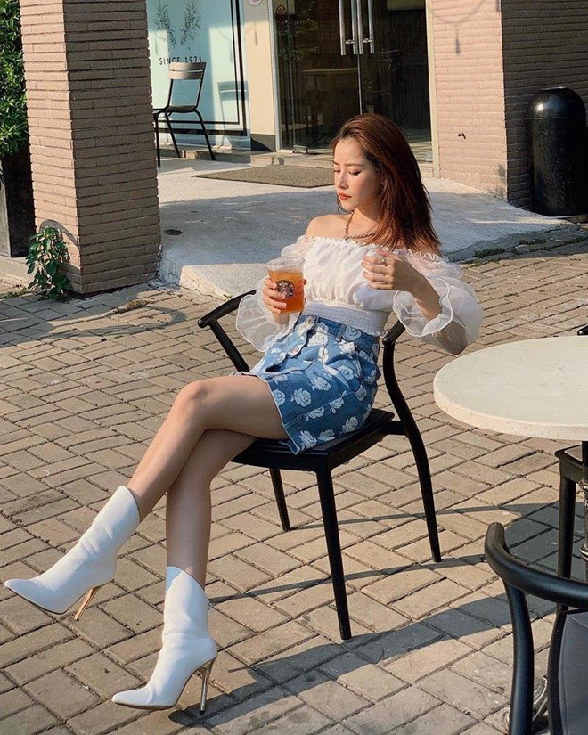 Công thức thời trang yêu thích của dàn sao Việt trong ngày hè