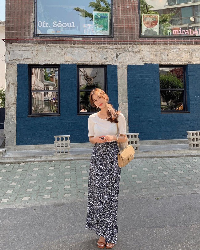 15 minh chứng cho thấy: Cứ yên tâm sắm áo phông trắng và bạn sẽ mặc đẹp không trượt set nào trong hè này