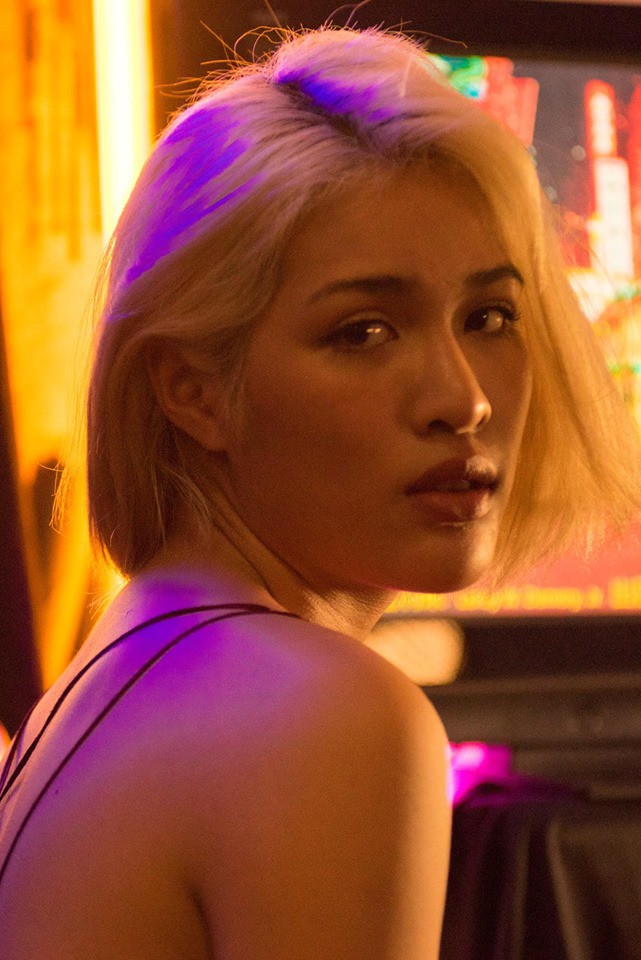 Lựa chọn của trái tim: Lỡ loại trai đẹp, cô gái từng thi Hoa hậu Hoàn vũ hối hận đến mức suýt ngã trên sân khấu Lựa chọn của trái tim: Lỡ loại trai đẹp, cô gái từng thi Hoa hậu Hoàn vũ hối hận đến mức suýt ngã trên sân khấu