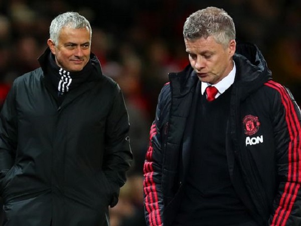 Chưa hết cay cú vì bị sa thải, Mourinho bất ngờ gọi Solskjaer là con rối
