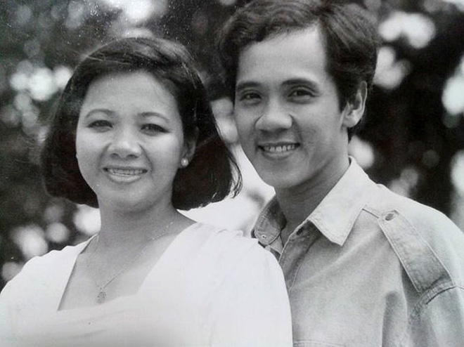 NSƯT Thành Lộc đau xót: Trước ngày má đi khoảng 1 tháng, má bị ngã lúc trườn từ trên giường xuống