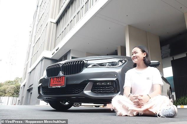 Vlogger Thái mua BMW 7 Series mừng sinh nhật 12 tuổi